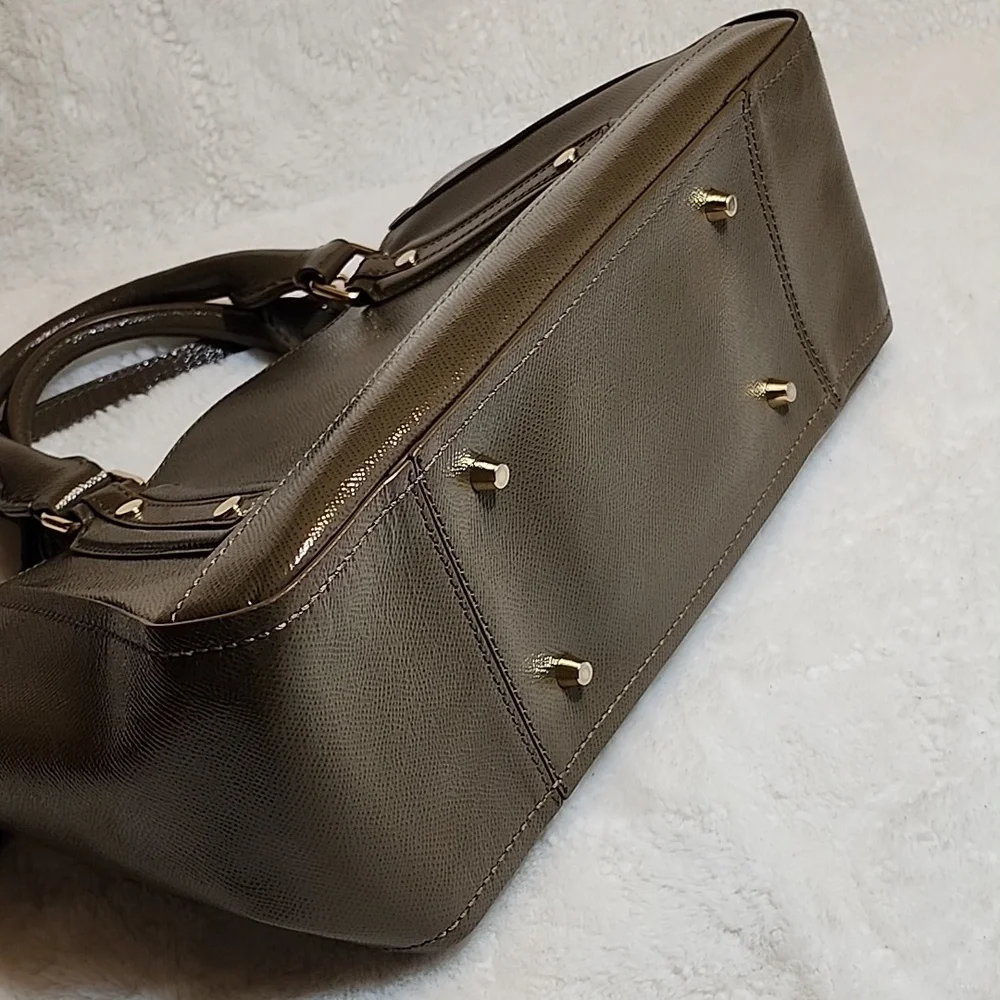 Burberry Patent Leather Somerford Tote Sachel Shoulder Bag  Officesiren - Picture 12 of 16